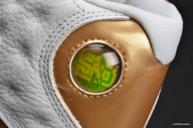 RETRO 414571-135 white AIR MOMENTS